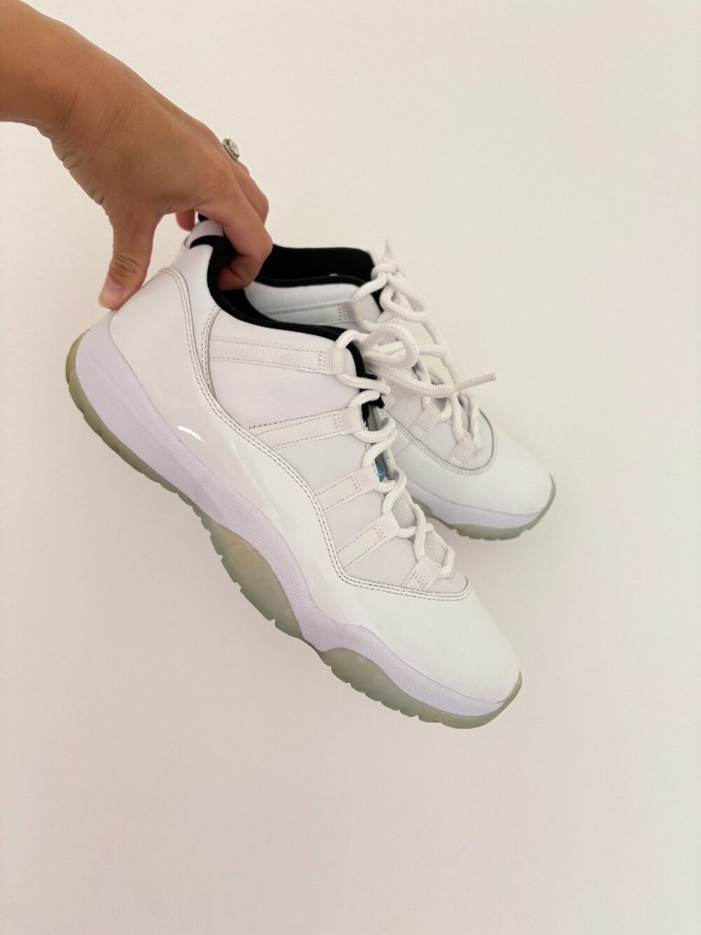 Mens Air Jordan 11 retro low legend blue